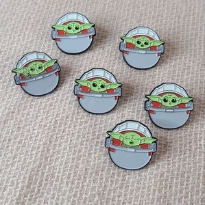Starwars mandalorian yoda 6 pin set